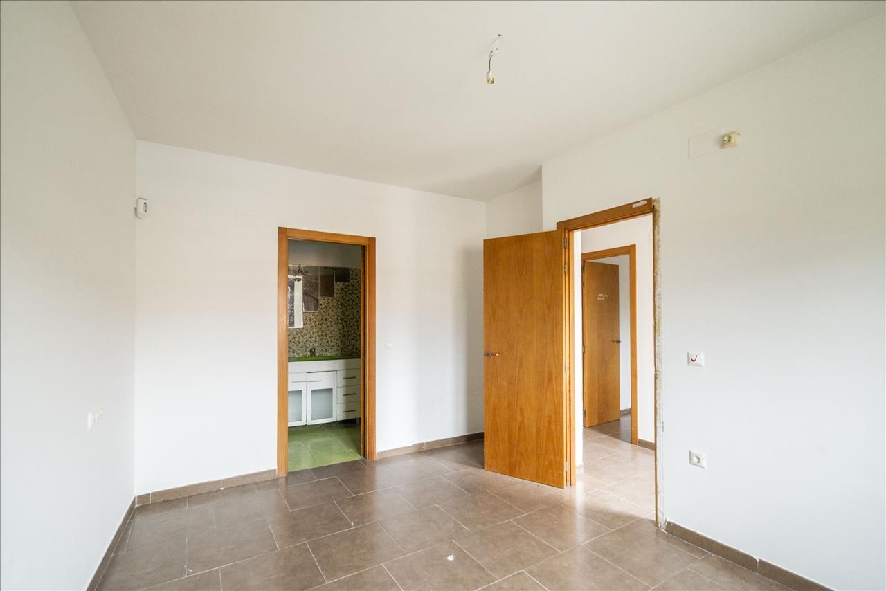 Casa adosada en venda en Cuéllar amb Terrassa