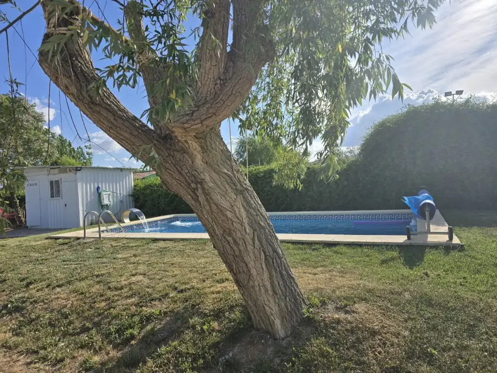 Piscina de Finca rústica en venda en Huétor Tájar