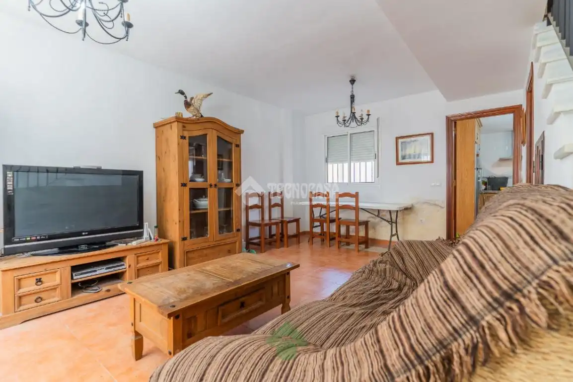 Sala d'estar de Casa adosada en venda en Jerez de la Frontera