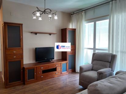 Living room of Flat to rent in  Sevilla Capital  with Air Conditioner and Terrace