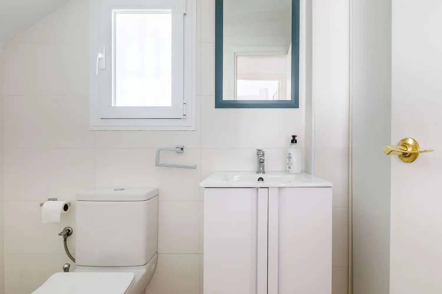 Bathroom of Duplexes for rent in Vélez-Málaga  with Air Conditioner, Heating and Furnished
