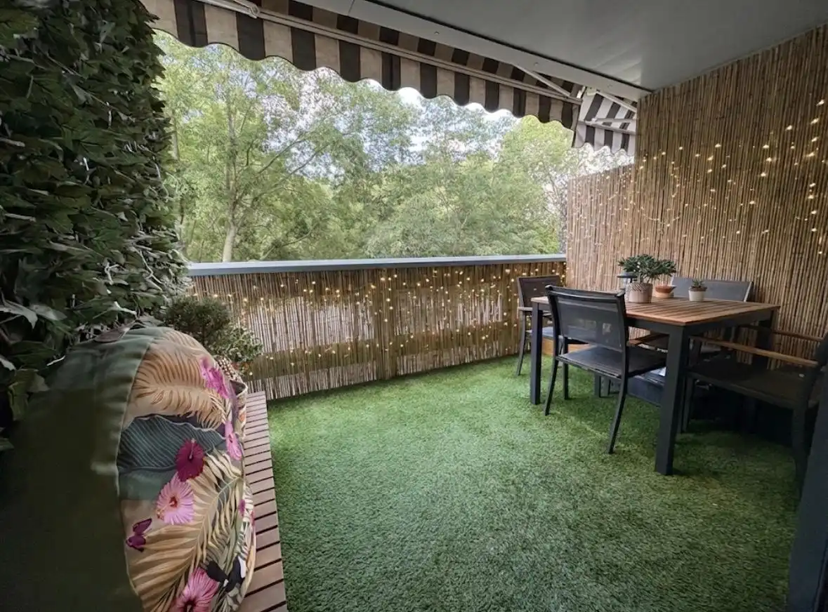 Terraza de Piso en venta en Santa Perpètua de Mogoda con Aire acondicionado, Calefacción y Jardín privado