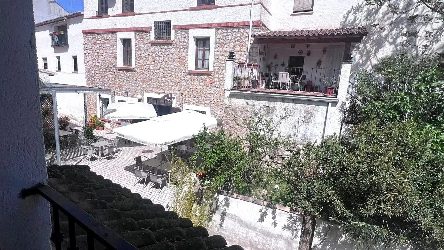 Terrassa de Casa adosada en venda en Olmeda de las Fuentes amb Calefacció i Jardí privat