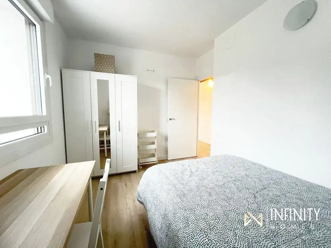Habitación de Piso de alquiler en Bilbao  con Calefacción y Balcón