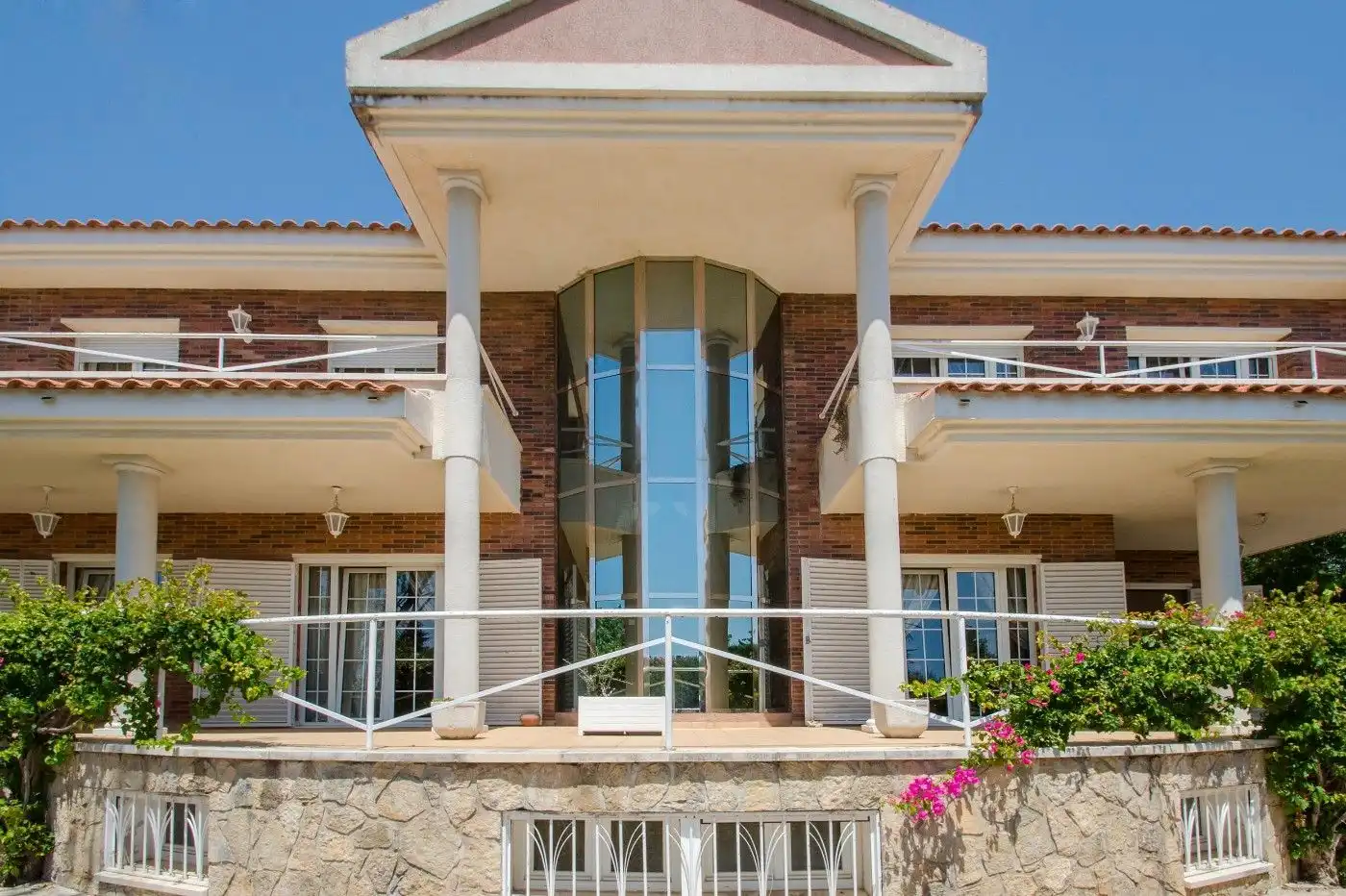Vista exterior de Casa o xalet en venda en Reus amb Calefacció, Jardí privat i Terrassa