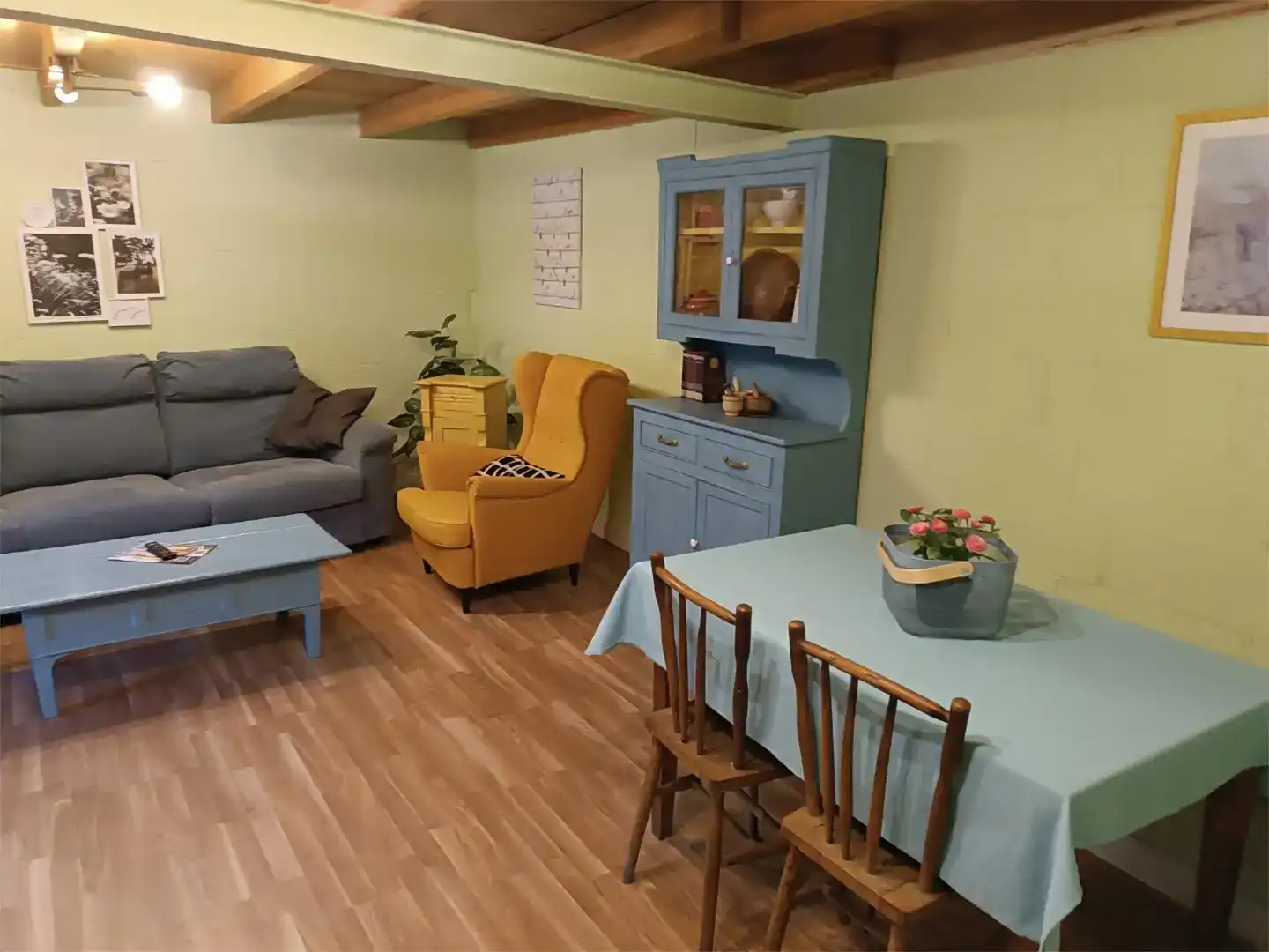 Sala d'estar de Casa adosada en venda en Soto y Amío, León