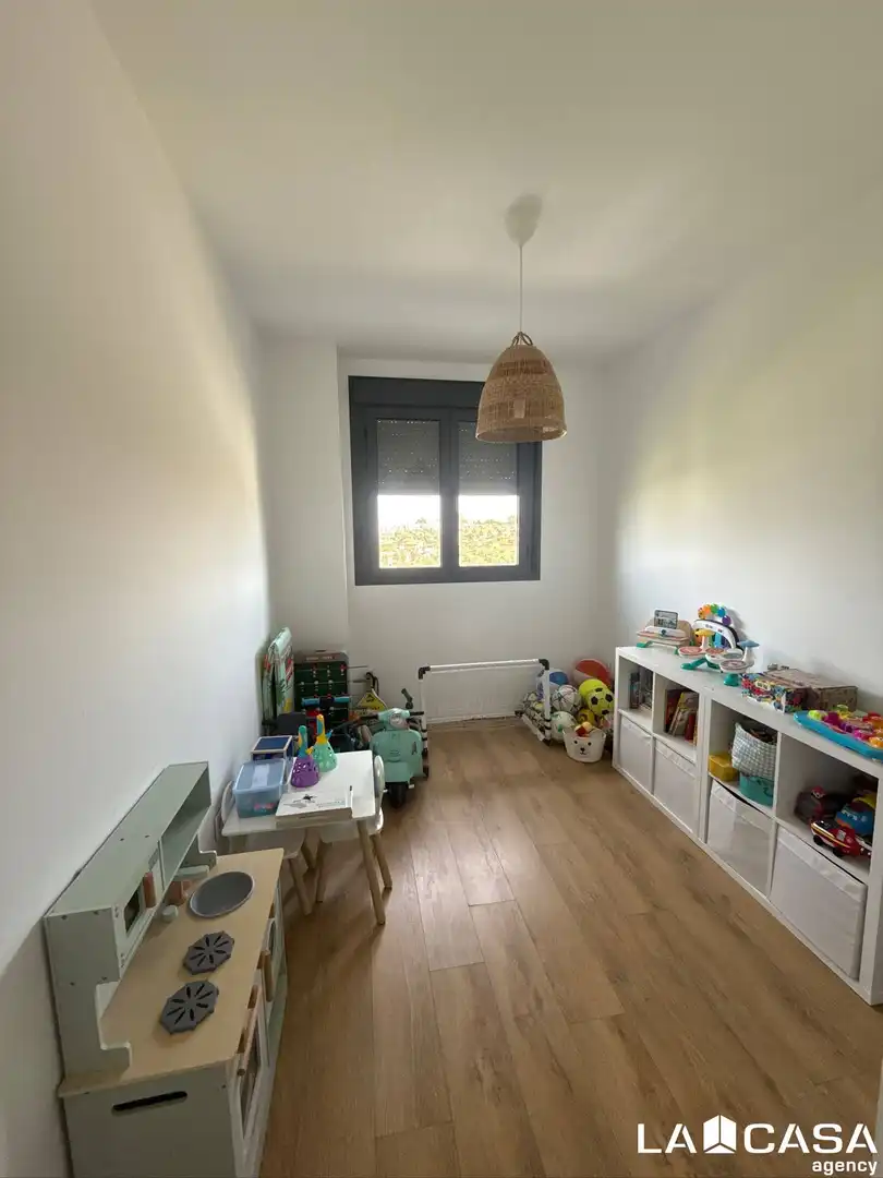 Flat with pool for sale in Entrenúcleos, imagen 8