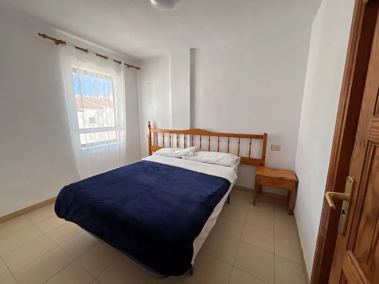 Habitación de Piso de alquiler en Arona con Piscina comunitaria