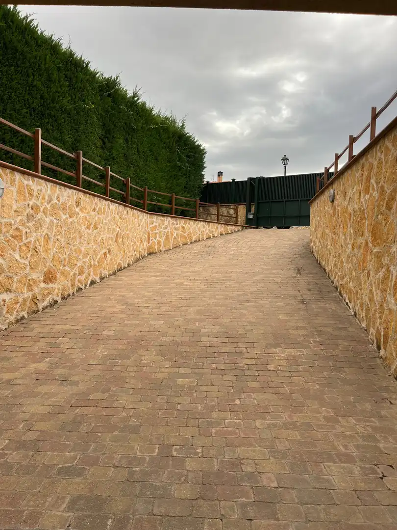 Casa con jardín en venta en Calle Peñalara, imagen 26