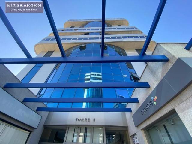 Oficina en Venta en  TORNEO PARQUE EMPRESARIAL, 5 en San Jerónimo - La Bachillera