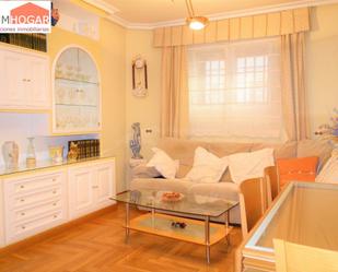 Sala d'estar de Planta baixa en venda en Ávila Capital amb Terrassa