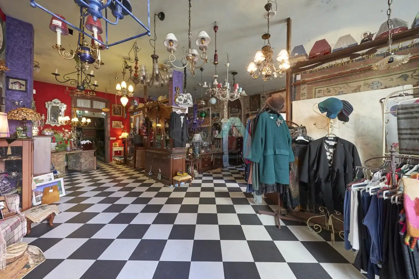 Local comercial en venta en Sama, imagen 4