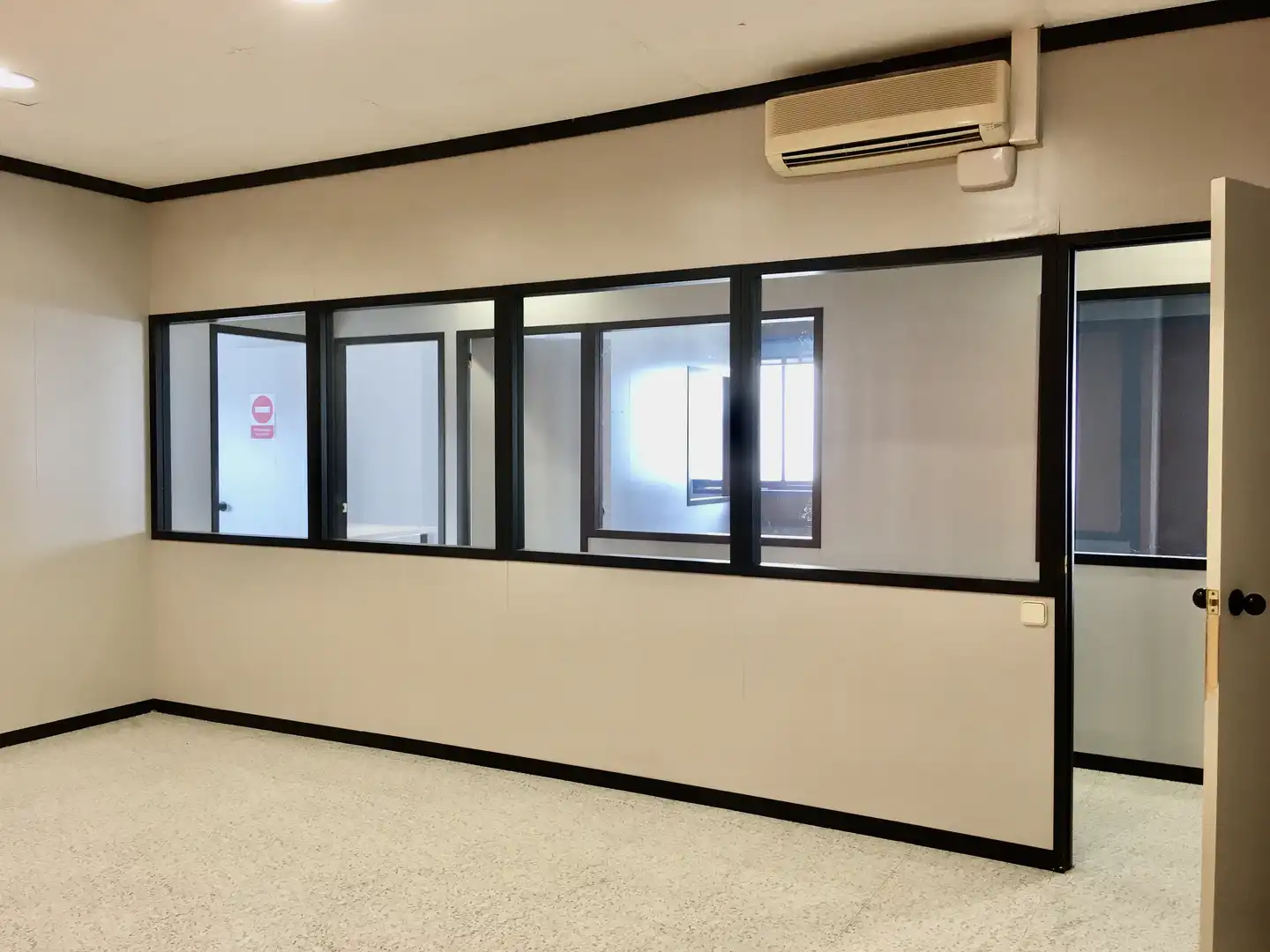 Oficina de alquiler en N/A, Mas Xirgu