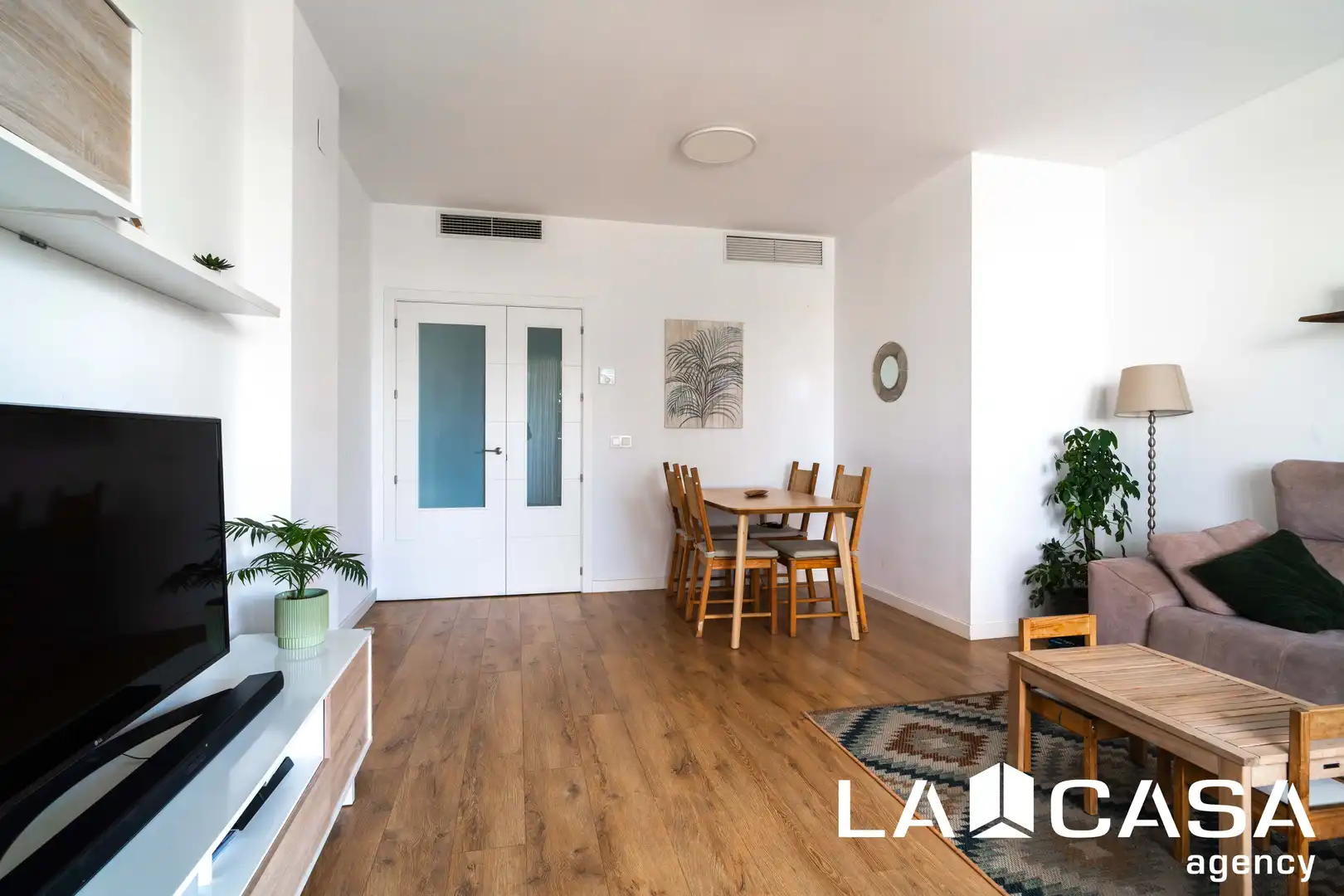 Wohnzimmer von Wohnung zum Verkauf in Dos Hermanas mit Klimaanlage, Terrasse und Abstellraum