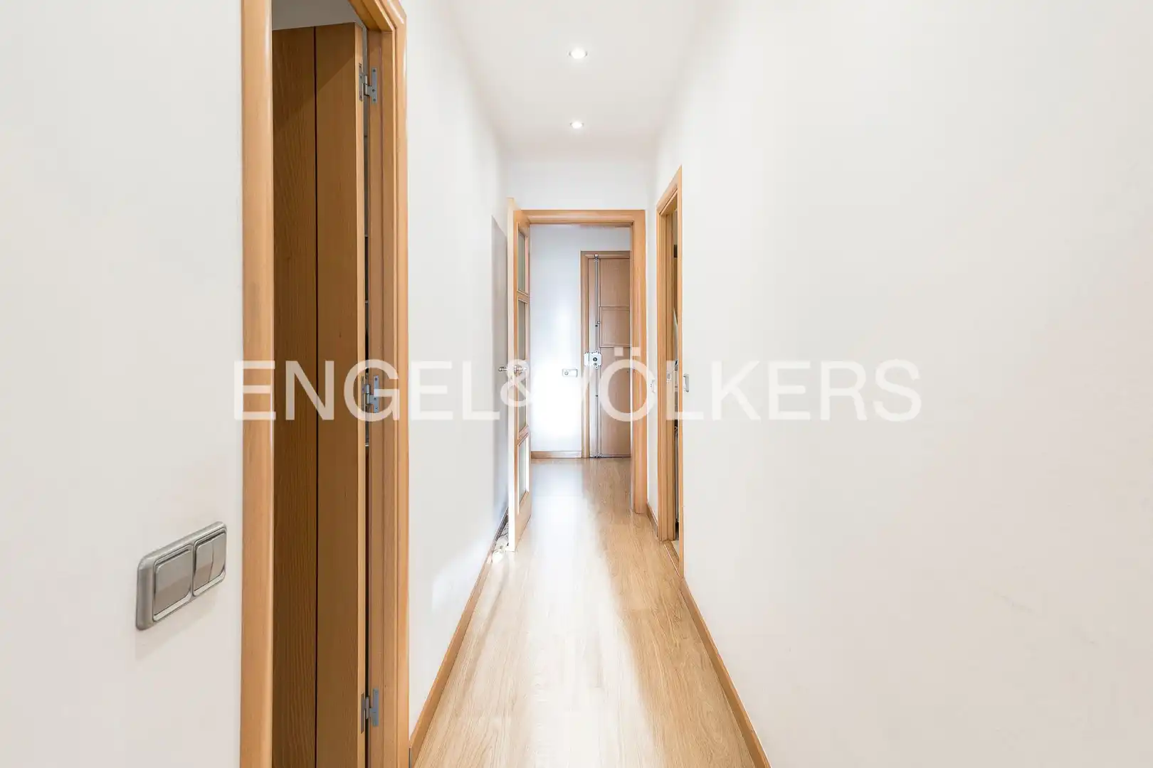 Piso en venta en Barcelona con Aire acondicionado, Calefacción y Balcón