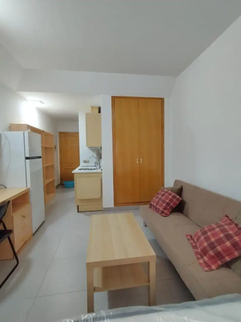 Study for rent in Murcia  with Air Conditioner, Heating and Storage room