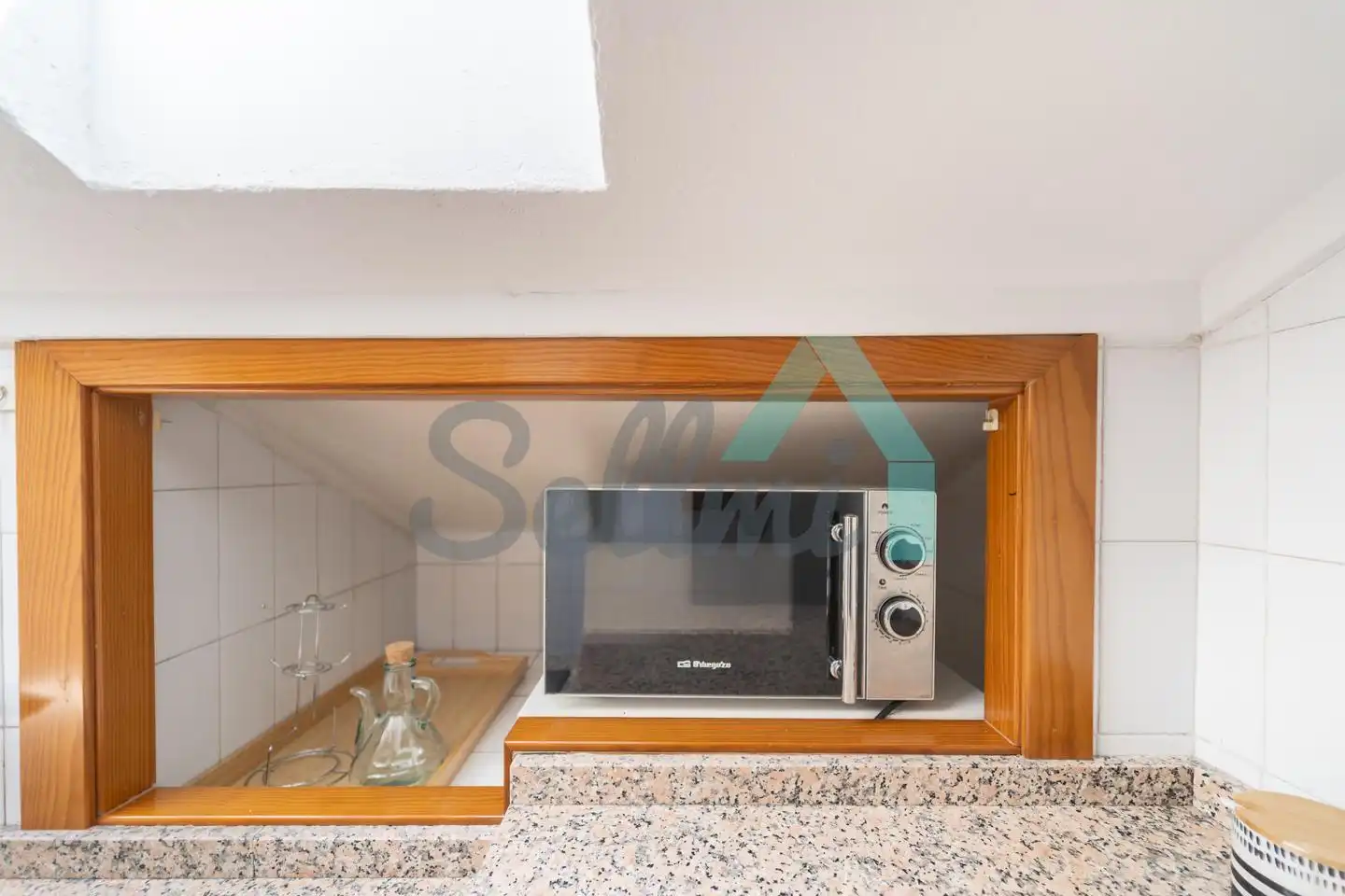 Kitchen of Flat for rent in Oviedo   with Heating, Parquet flooring and Furnished