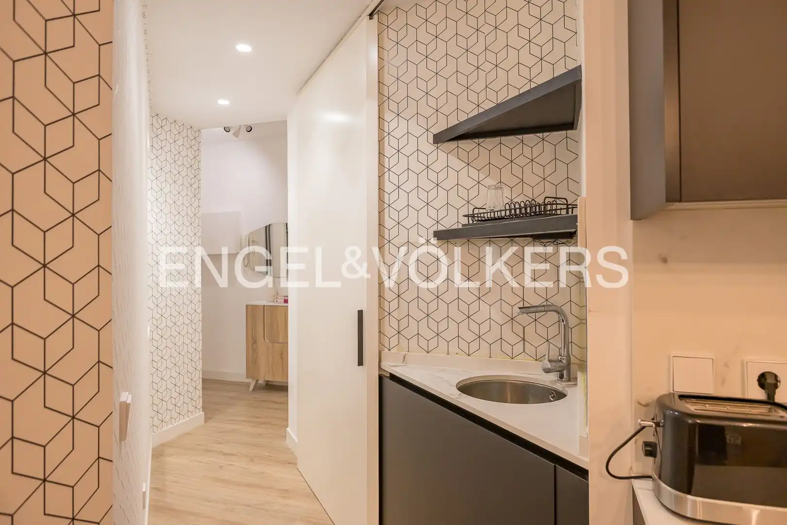 Cocina de Piso de alquiler en Madrid con Aire acondicionado, Calefacción y Amueblado