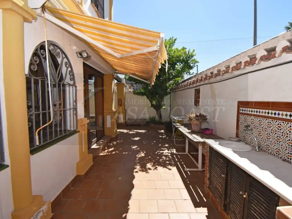 Terraza de Casa adosada en venta en Fuengirola con Aire acondicionado, Jardín privado y Terraza