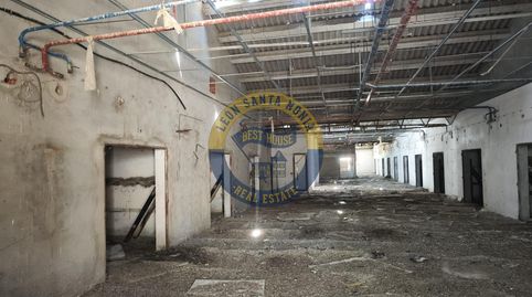 Foto 3 von Fabrikhallen zur Miete in Riego de la Vega, León