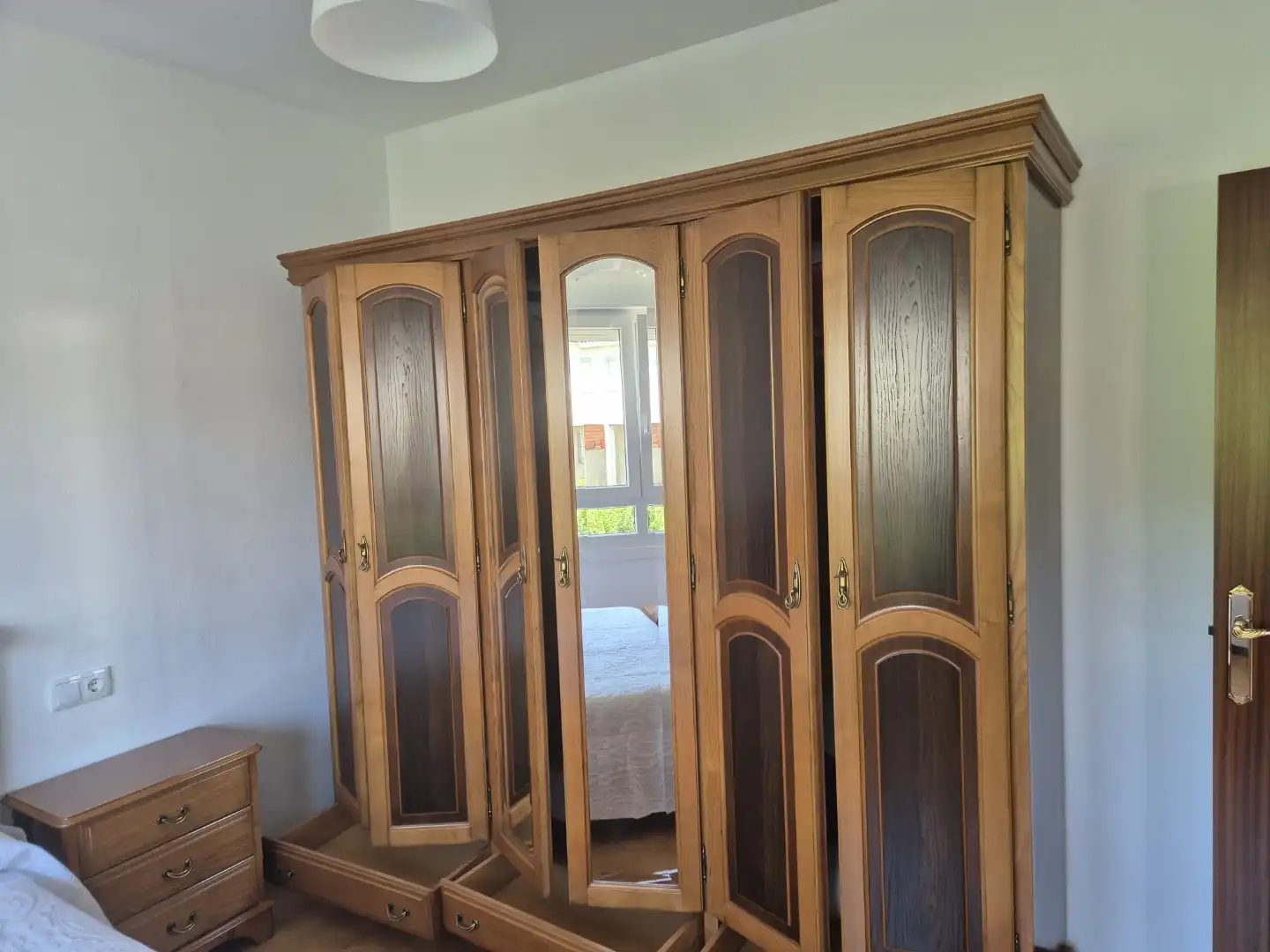 Bedroom of Houses for rent in Carballo  with Private garden, Parquet flooring and Storage room