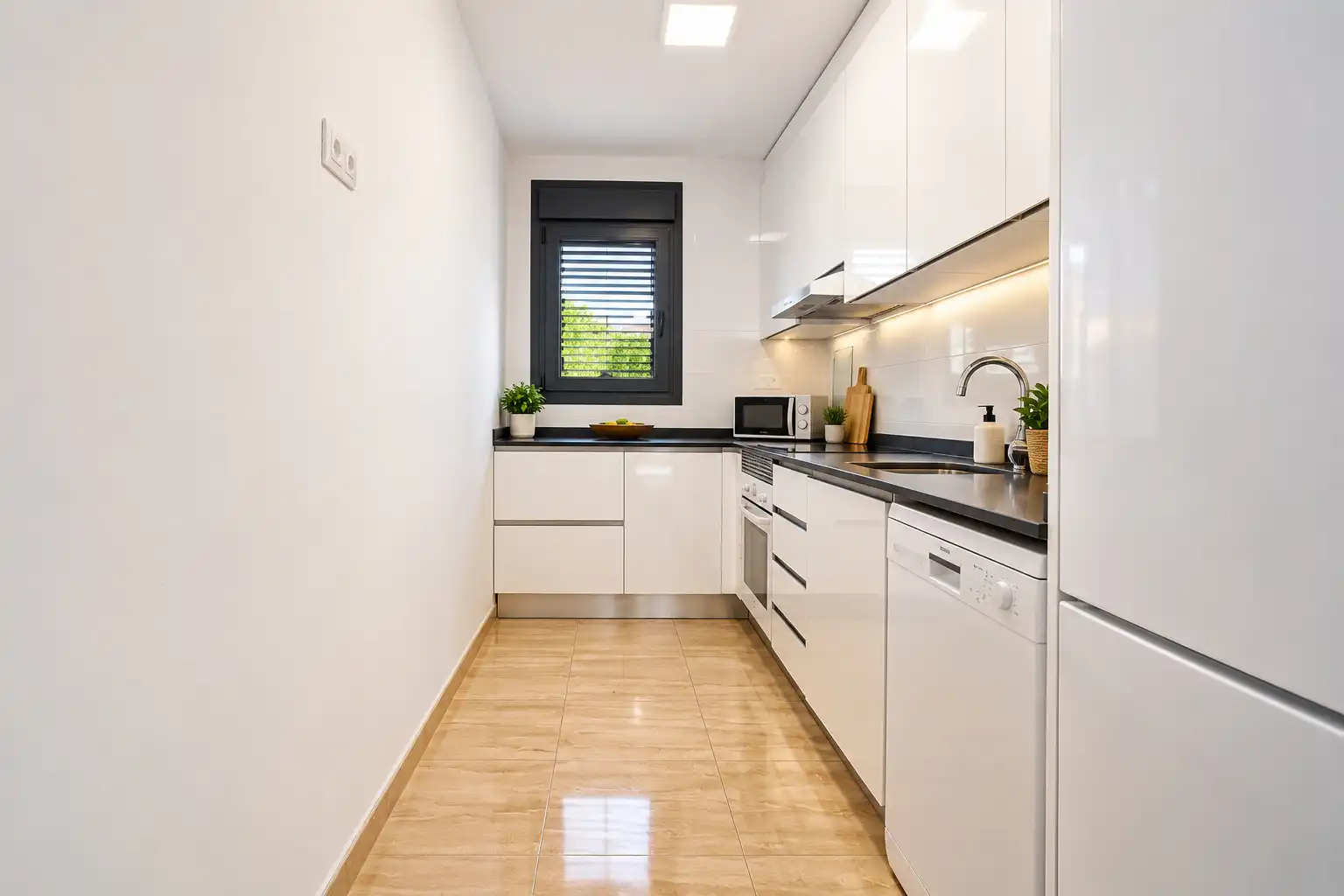 Terraced house with terrace for sale in Avinguda Platja Cristall, imagen 19