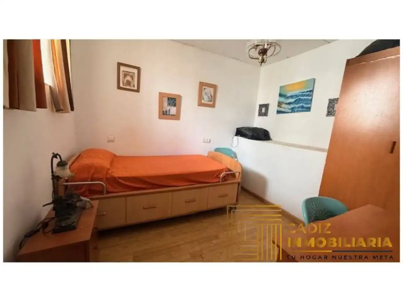 Habitación de Dúplex en venta en Cádiz con Aire acondicionado y Trastero