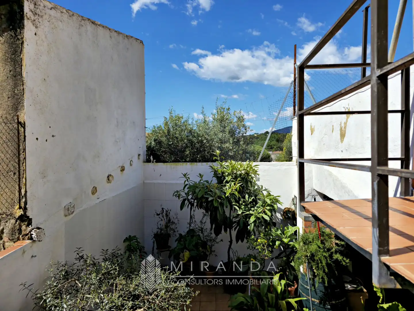 Jardín de Casa adosada de alquiler con opción a compra en Breda con Aire acondicionado, Calefacción y Parquet