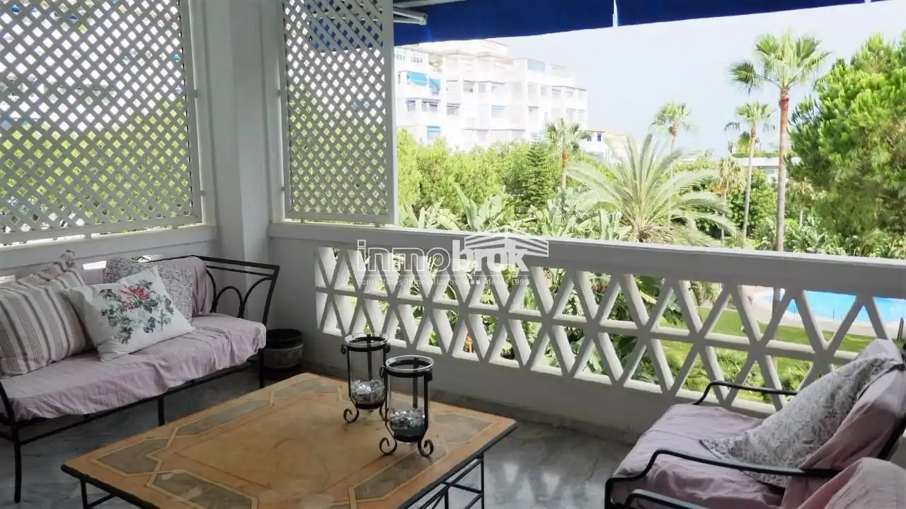 Terrasse von Wohnung zur Miete in Marbella mit Klimaanlage, Terrasse und Schwimmbad