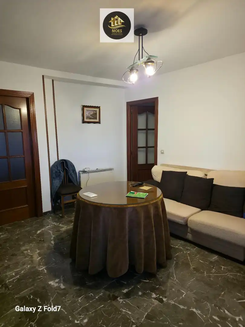 Wohnzimmer von Wohnung zum Verkauf in Jaén mit Terrasse, Abstellraum und Balkon