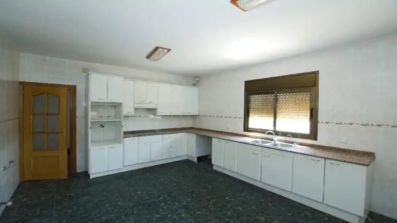 Cocina de Piso en venta en Olesa de Bonesvalls