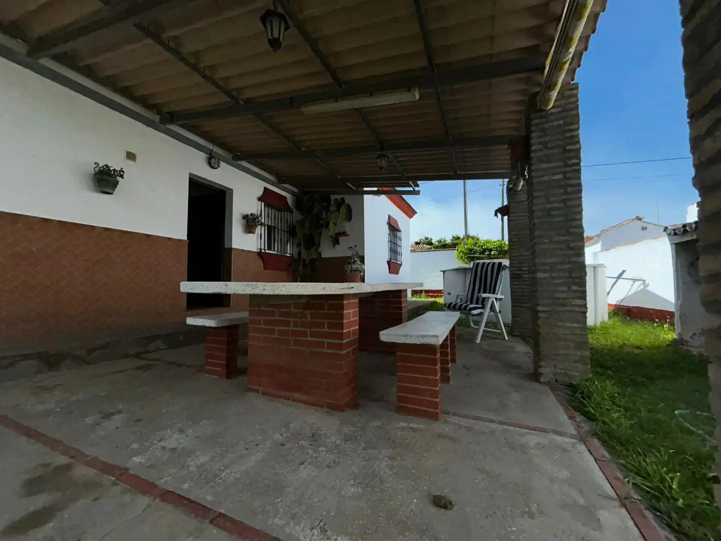 Terrassa de Casa o xalet en venda en Chiclana de la Frontera amb Jardí privat, Terrassa i Traster