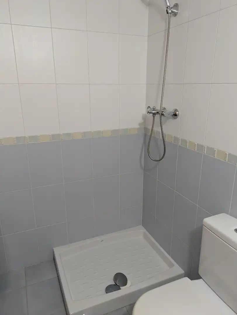 Baño de Piso en venta en Monzón con Aire acondicionado, Calefacción y Terraza