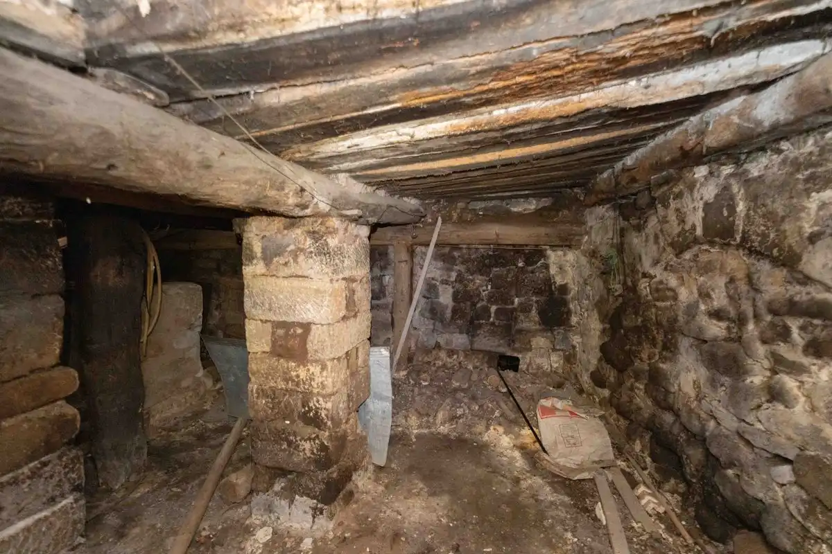 Casa adosada en venta en Mora de Rubielos con Calefacción