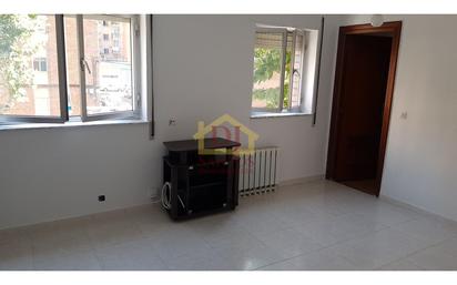 Bedroom of Flat for sale in Salamanca Capital