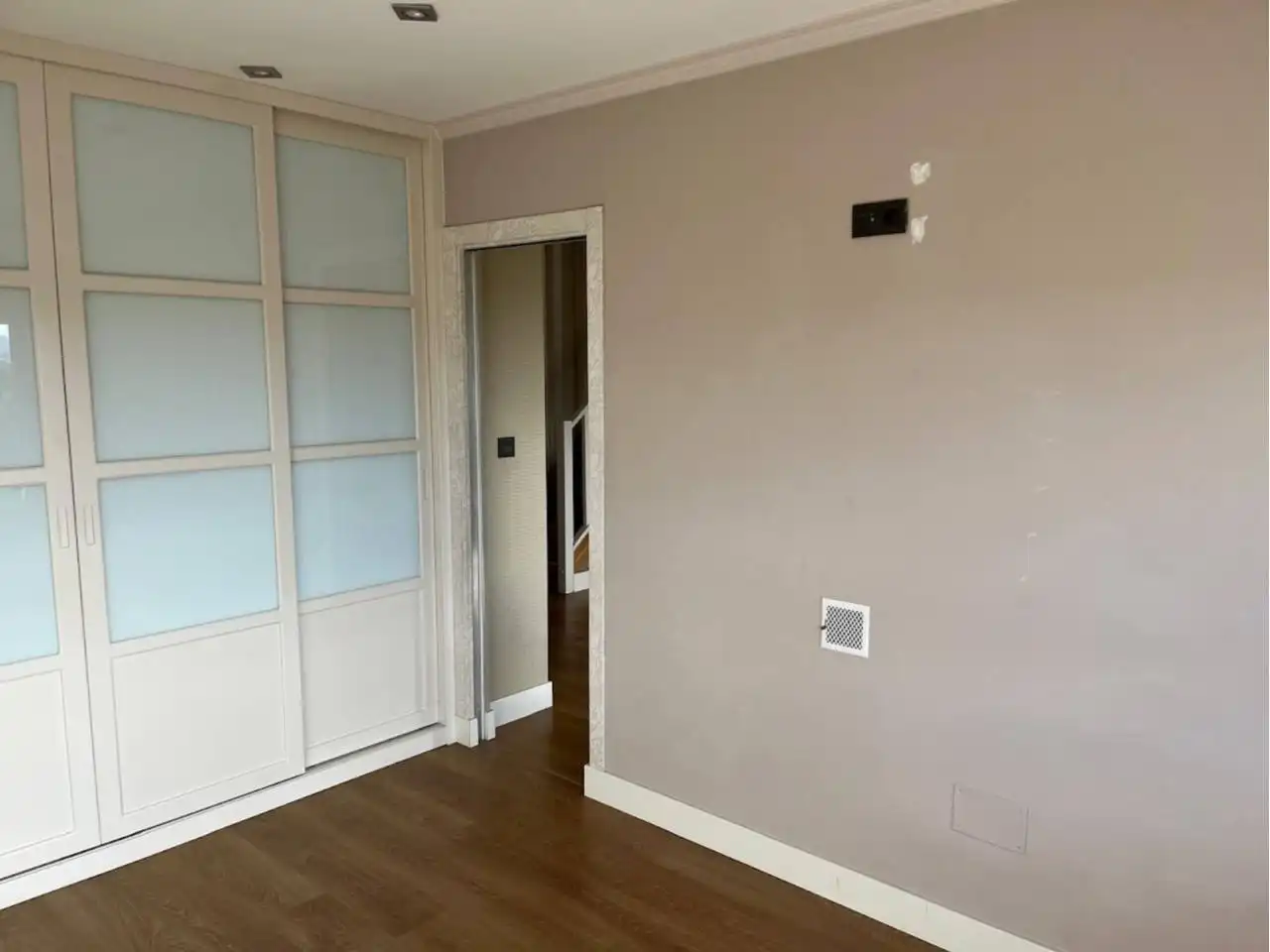 Habitación de Dúplex en venta en Lugo con Calefacción, Terraza y Trastero