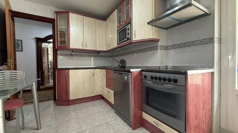 Foto 3 de Piso en venta en Calle Rey Don Pedro, Los Vadillos - R. Sanitaria - Pozanos, Burgos Capital