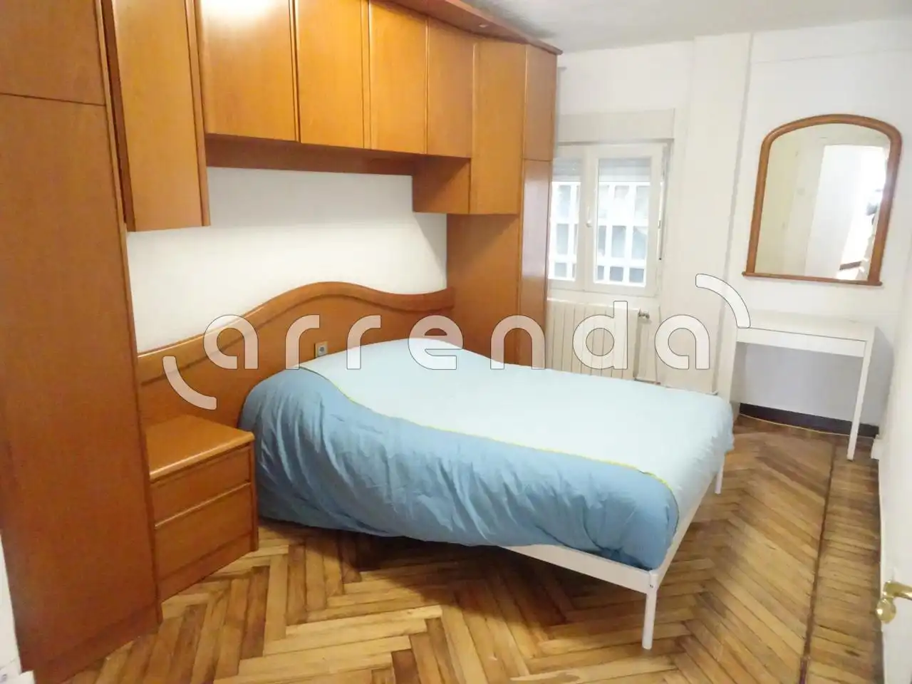Habitación de Piso de alquiler en Santander con Calefacción y Amueblado