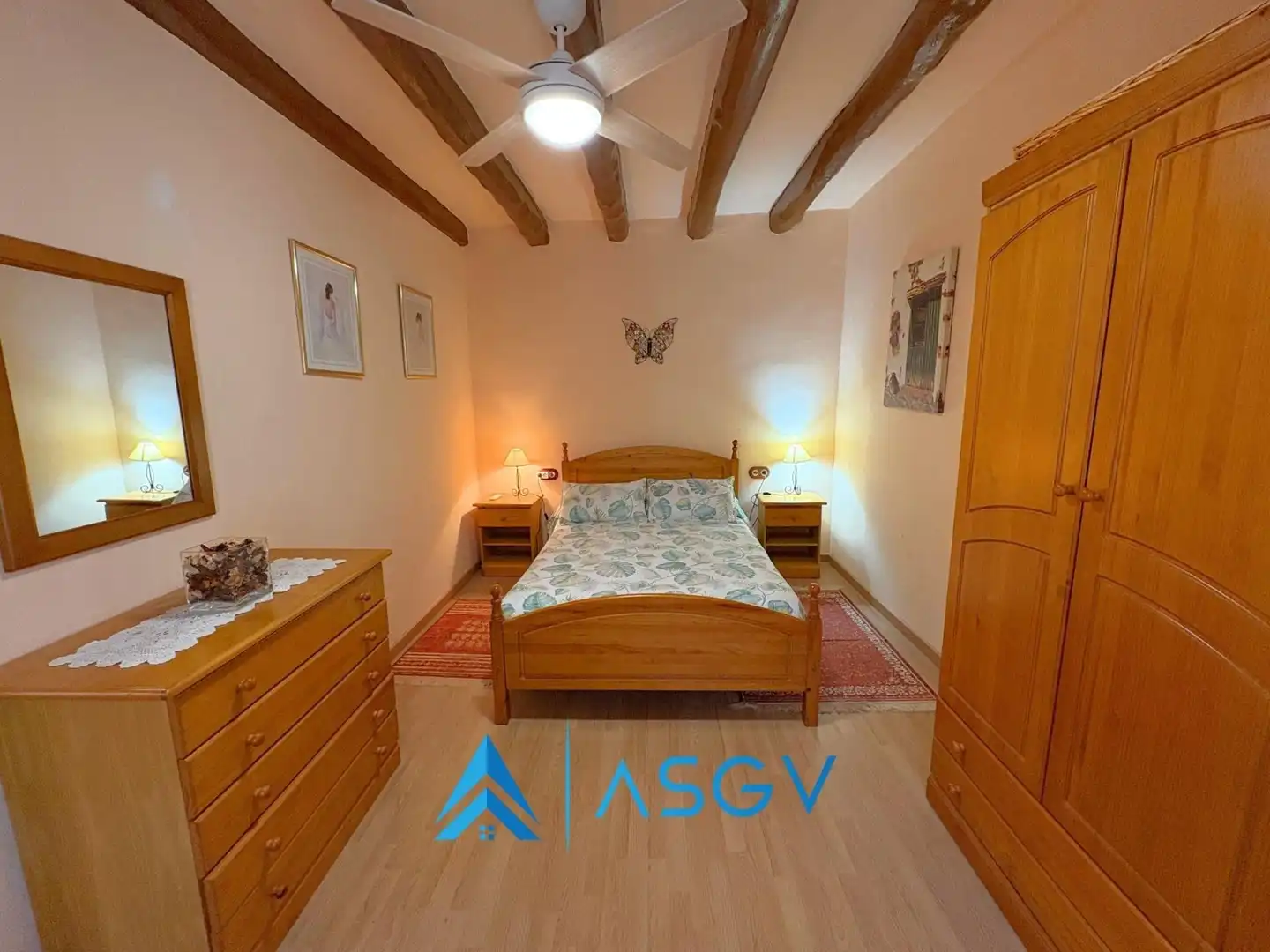 Habitación de Casa o chalet en venta en Torrelavit con Calefacción, Terraza y Balcón