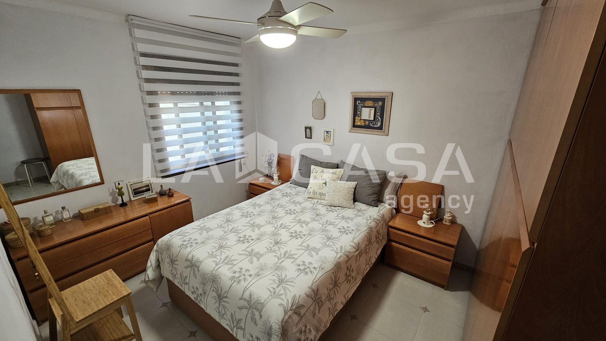 Flat for sale in Santa Coloma de Gramenet  with Balcony