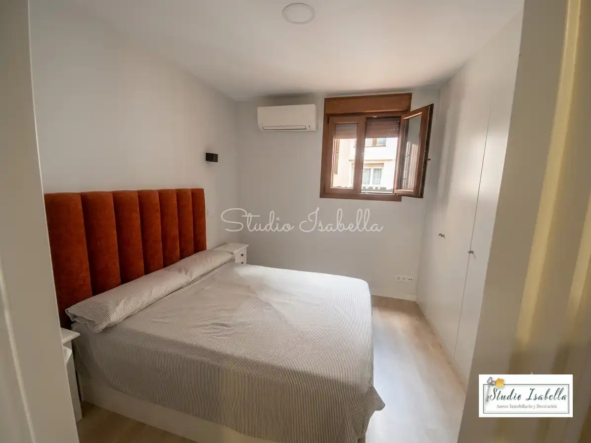 Room in Calle Sierpe, Casco Histórico