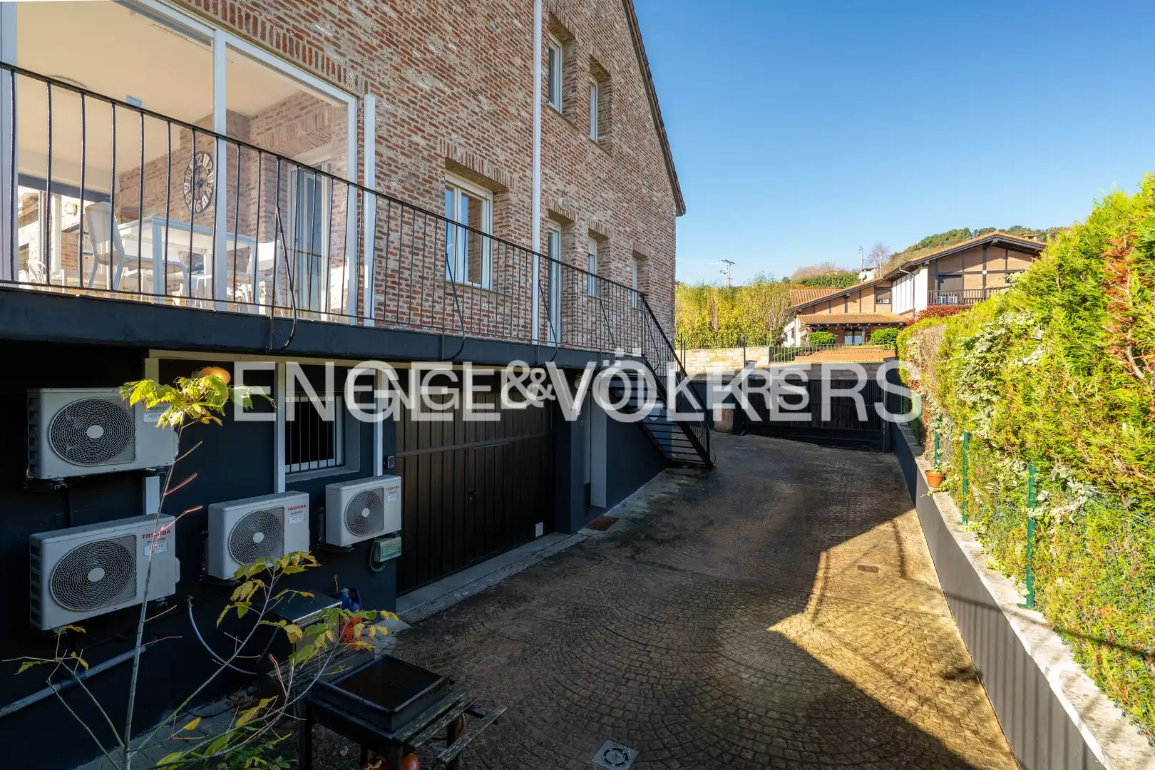 Vista exterior de Finca rústica en venta en Hondarribia con Aire acondicionado, Calefacción y Jardín privado