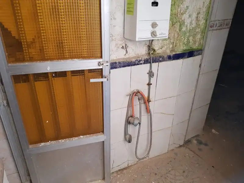 Baño de Casa o chalet en venta en Zarza la Mayor con Jardín privado