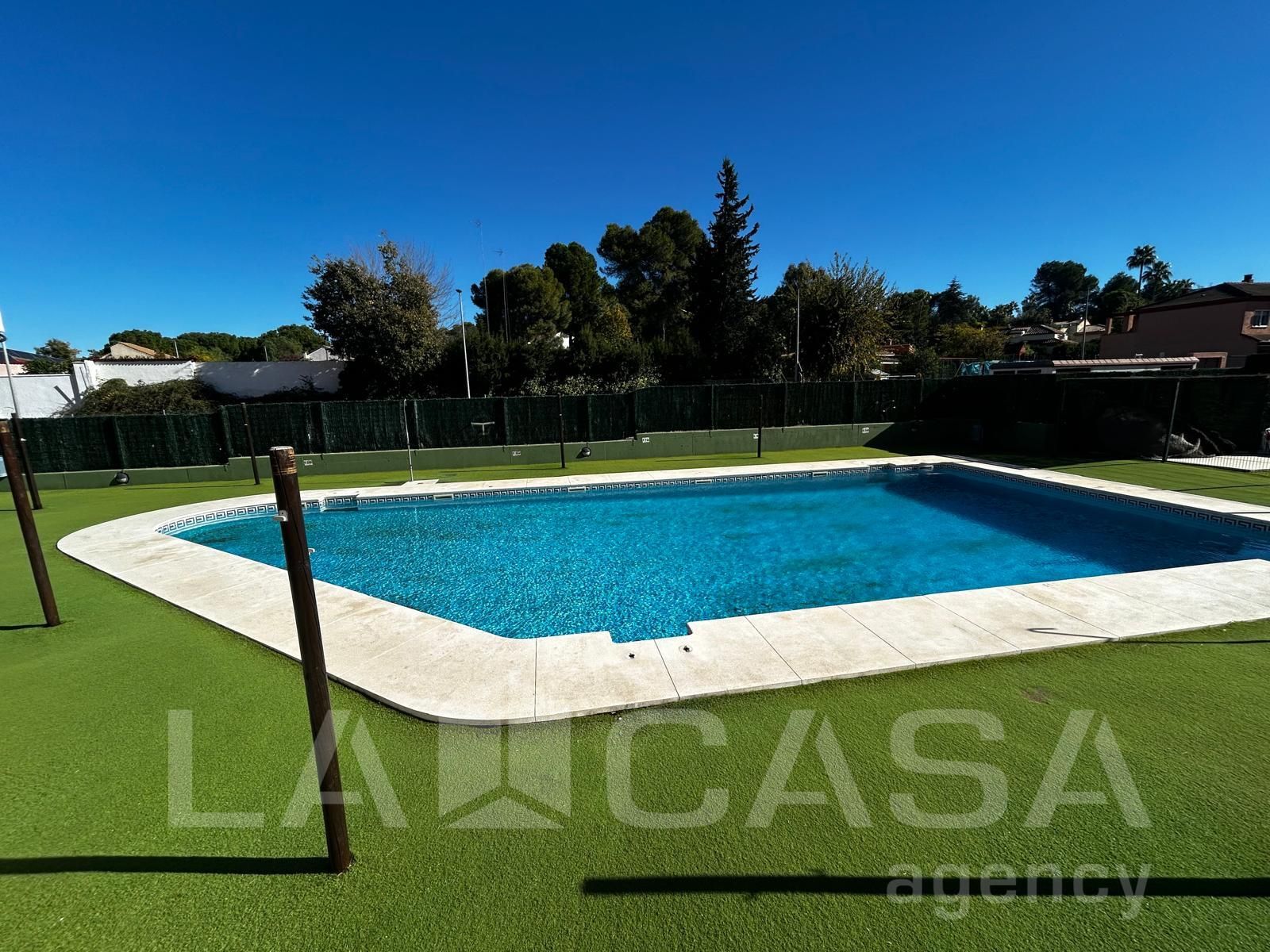Swimming pool of Flat for sale in Montequinto  with Air Conditioner, Terrace and Storage room