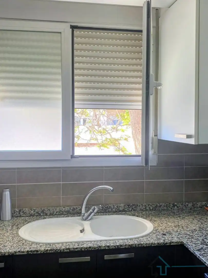 Bathroom of Flat for sale in Castellón de la Plana / Castelló de la Plana  with Terrace and Alarm