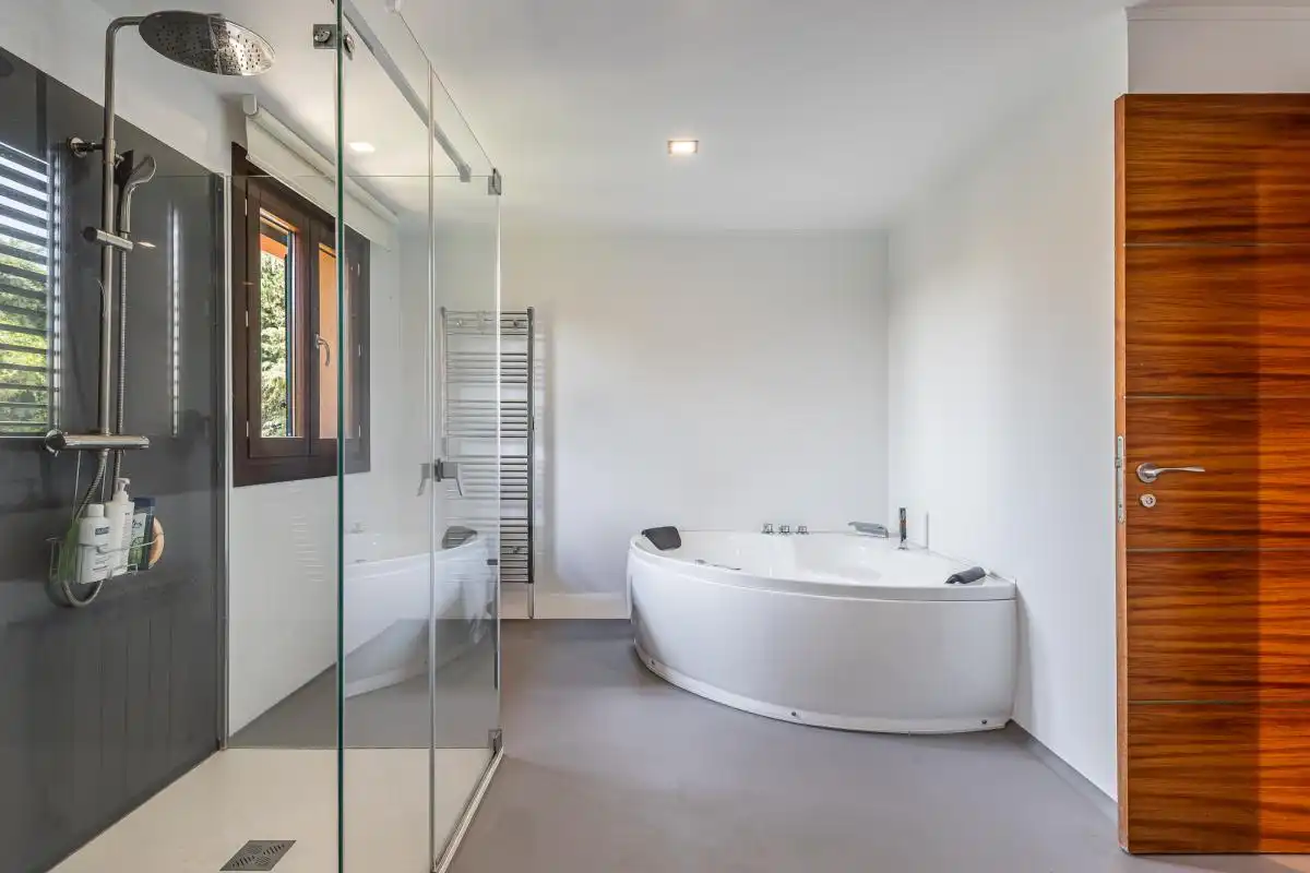 Bathroom of Detached homes for sale in Boadilla del Monte  with Air Conditioner, Heating and Private garden