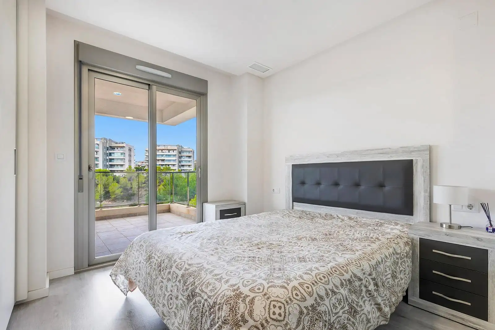 Apartamento con piscina en venta en Calle CLAVO, imagen 25