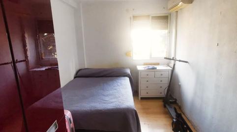 Foto 5 de Piso en venta en Calle Los Romeros, El Torrejón - El Cerezo,  Sevilla Capital