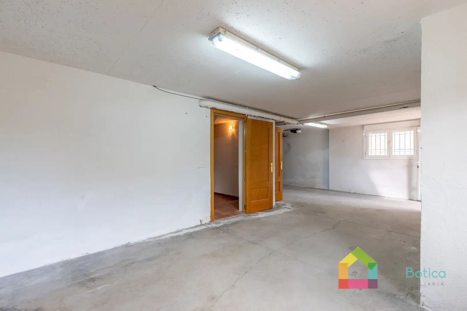 Casa adosada en venta en Burguillos de Toledo con Calefacción, Jardín privado y Terraza