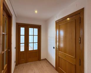 Flat to rent in Sabadell  with Heating and Storage room